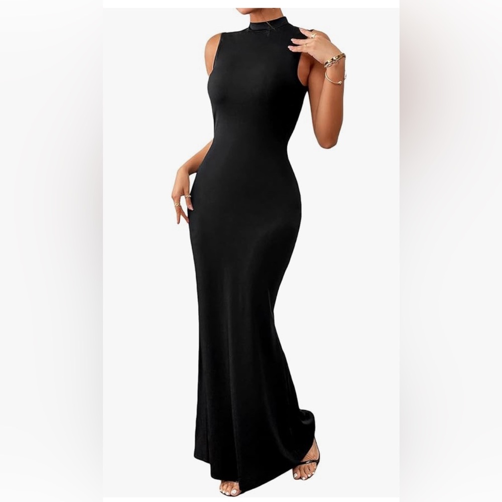 CK sleeveless maxi jersey dress!